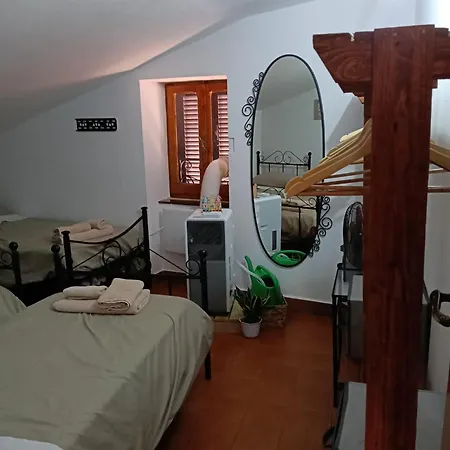 Nyaraló La Casa Dell'arco *